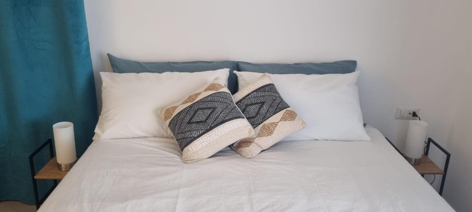 Anthias Rooms Affittacamere Porto San Paolo  Ngoại thất bức ảnh